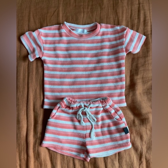 Karolina & Sophia Matching Striped Knit Set Girl Size 2T - Picture 1 of 4